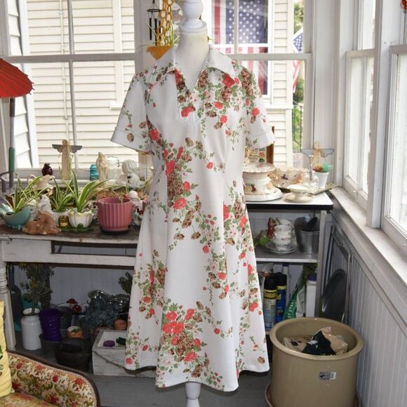 Handmade Dresses & Skirts - Vintage 1970s Floral Polyester Dress Pointed Collar A Line Midi Size L